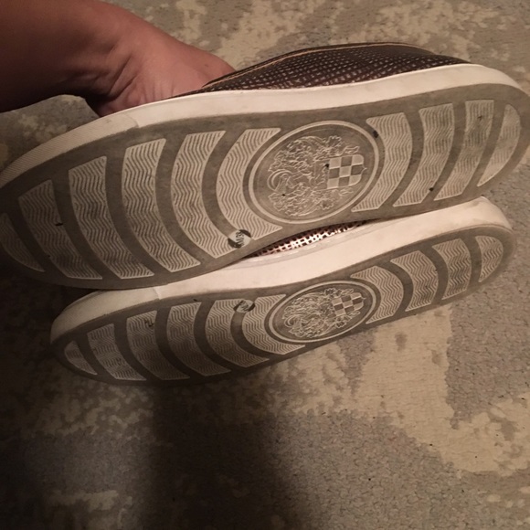 Vince Camuto Rose gold slip on sneakers - Picture 5 of 6